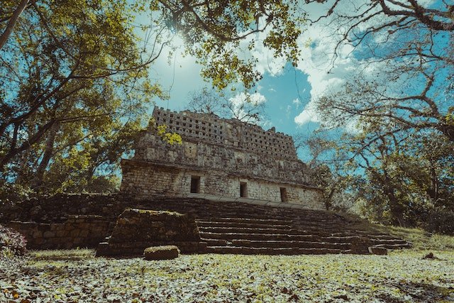 Tour a zona arqueologica de Yaxchilan